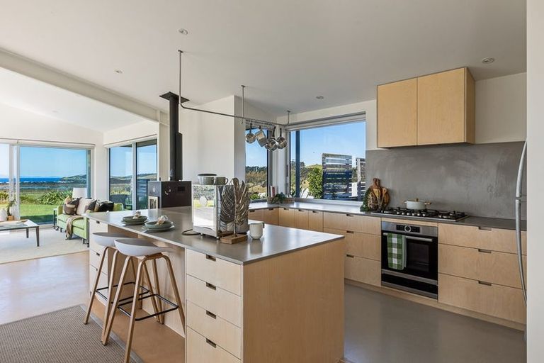 Photo of property in 273 Takatu Road, Tawharanui Peninsula, Warkworth, 0986