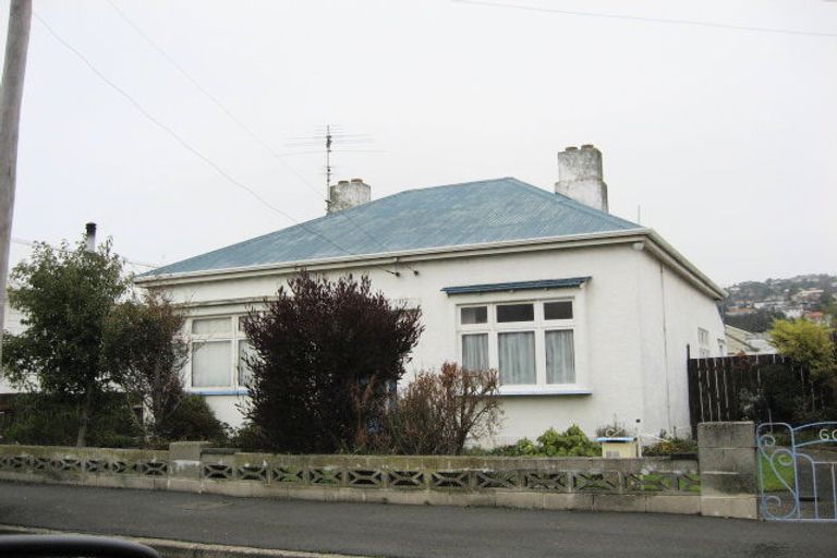 Photo of property in 60 Loyalty Street, Forbury, Dunedin, 9012