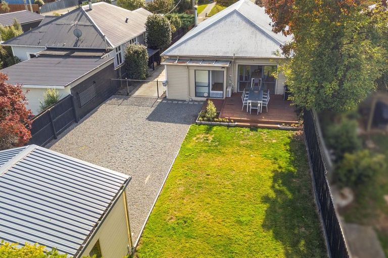 Photo of property in 48 Medway Street, Richmond, Christchurch, 8013