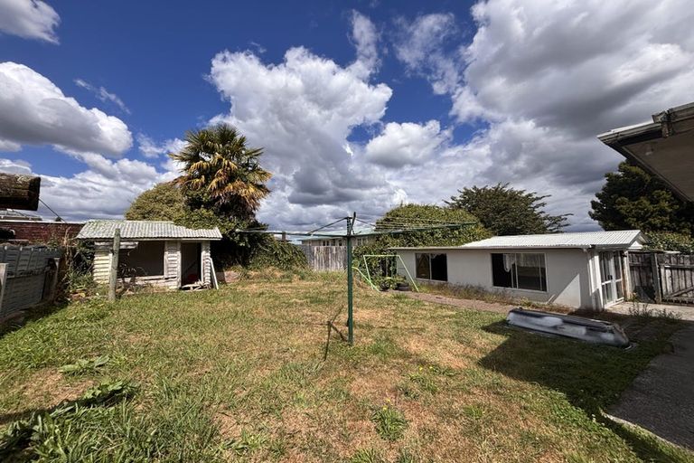 Photo of property in 82 Aotea Crescent, Tokoroa, 3420