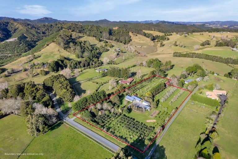 Photo of property in 86 Main Road, Kauri, Kamo, 0185