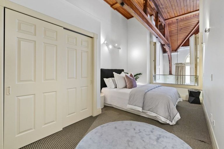 Photo of property in Whitmore Apartments, 1b/7 Stout Street, Wellington Central, Wellington, 6011