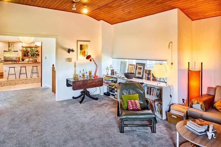 Photo of property in 33 Kairimu Street, Stokes Valley, Lower Hutt, 5019