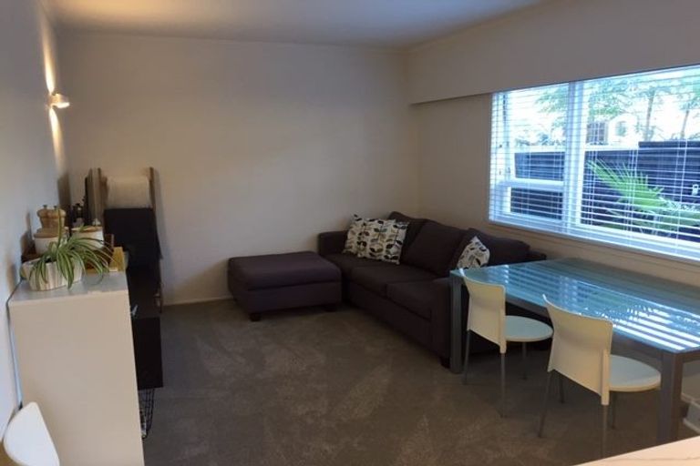 Photo of property in 80 Ngataringa Road, Devonport, Auckland, 0624