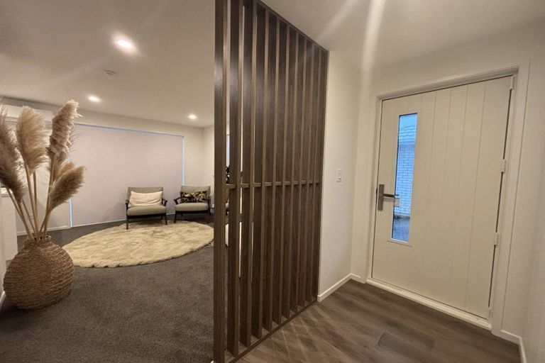 Photo of property in 1b Towai Street, Inglewood, 4330