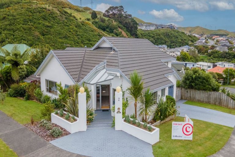 Photo of property in 2 Myers Grove, Churton Park, Wellington, 6037