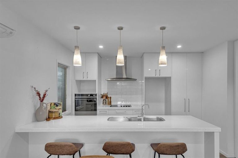 Photo of property in 18 Meyer Crescent, Halswell, Christchurch, 8025