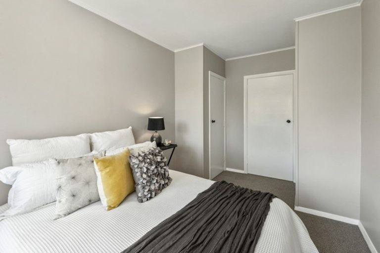 Photo of property in 1/310 Clyde Road, Bryndwr, Christchurch, 8053