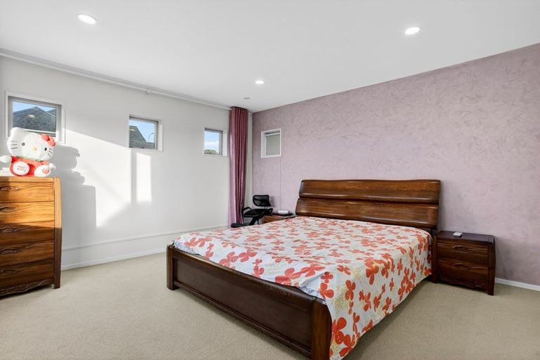Photo of property in 216 Alec Craig Way, Gulf Harbour, Whangaparaoa, 0930