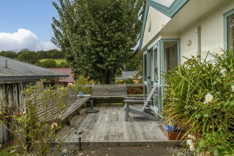 Photo of property in 3 Sunvale Place, Gate Pa, Tauranga, 3112