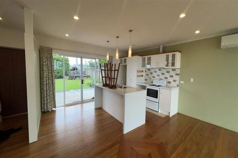 Photo of property in 14 Pah Road, Onerahi, Whangarei, 0110
