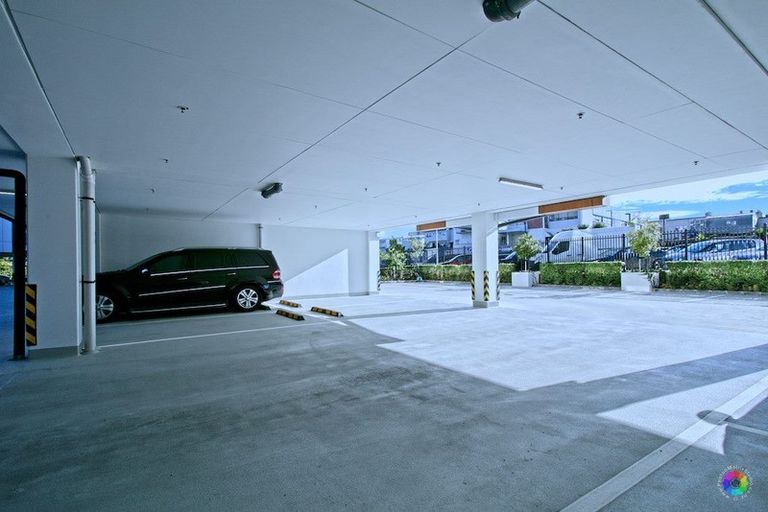 Photo of property in 212/19 Rawene Road, Birkenhead, Auckland, 0626