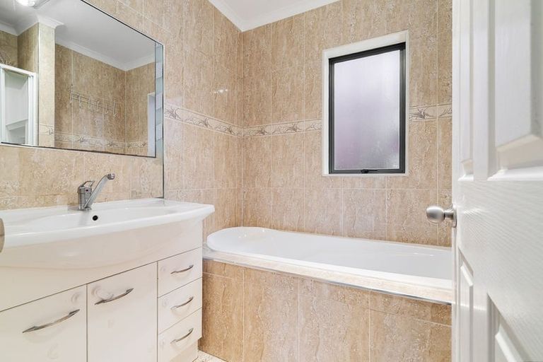 Photo of property in 15b Arthur Road, Hillpark, Auckland, 2102