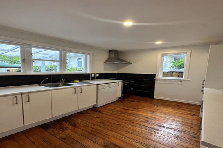 Photo of property in 308 Royal Road, Massey, Auckland, 0614