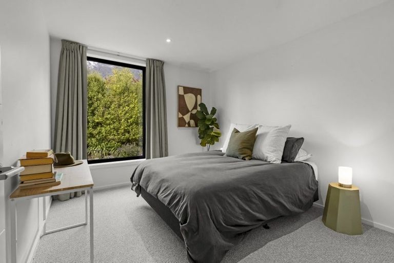 Photo of property in 13 Torridon Court, Jacks Point, Queenstown, 9371