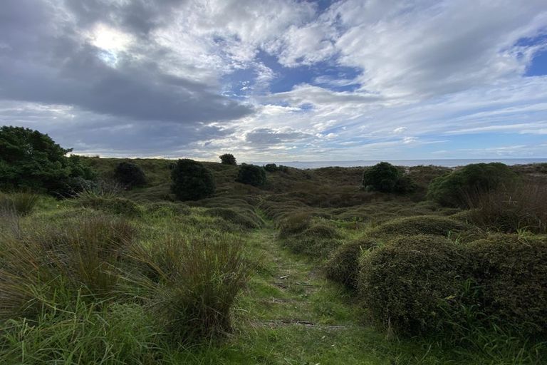 Photo of property in 221 Papamoa Beach Road, Papamoa Beach, Papamoa, 3118