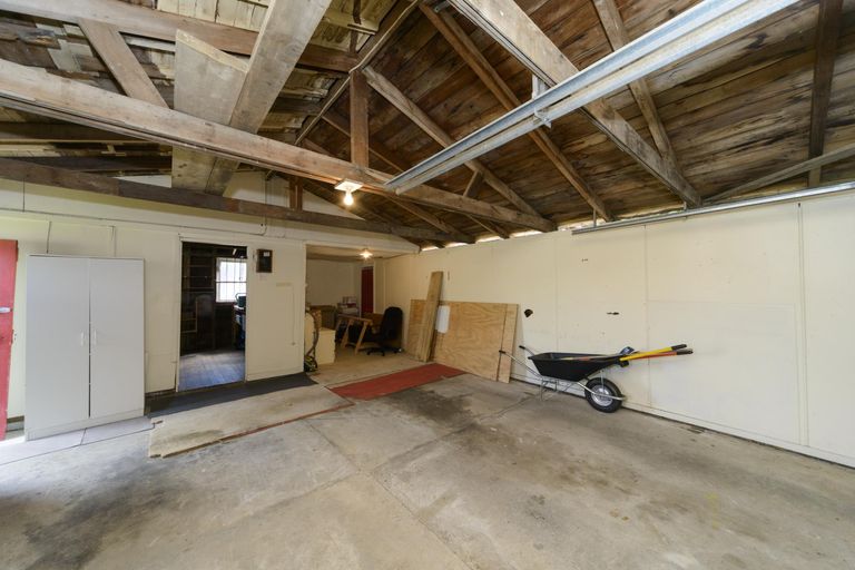 Photo of property in 17 Keeling Street, West End, Palmerston North, 4412