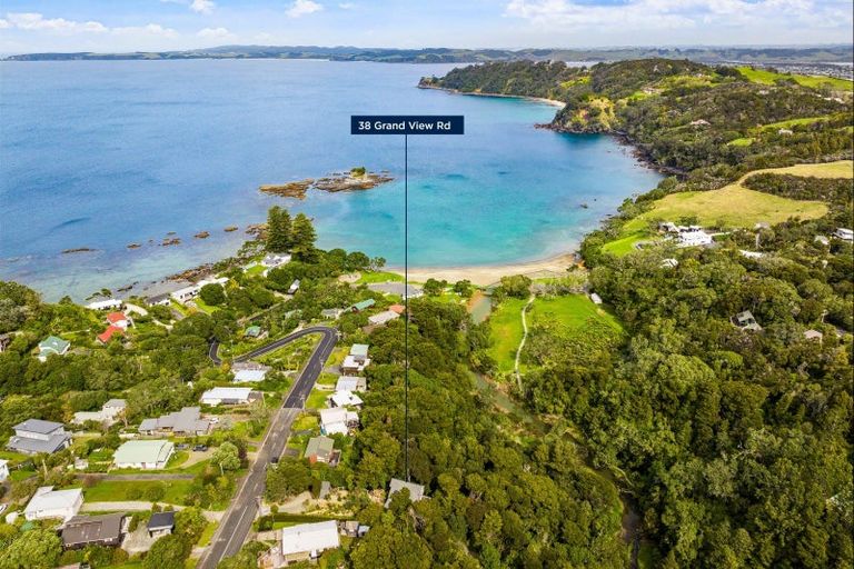 Photo of property in 38 Grand View Road, Leigh, 0985