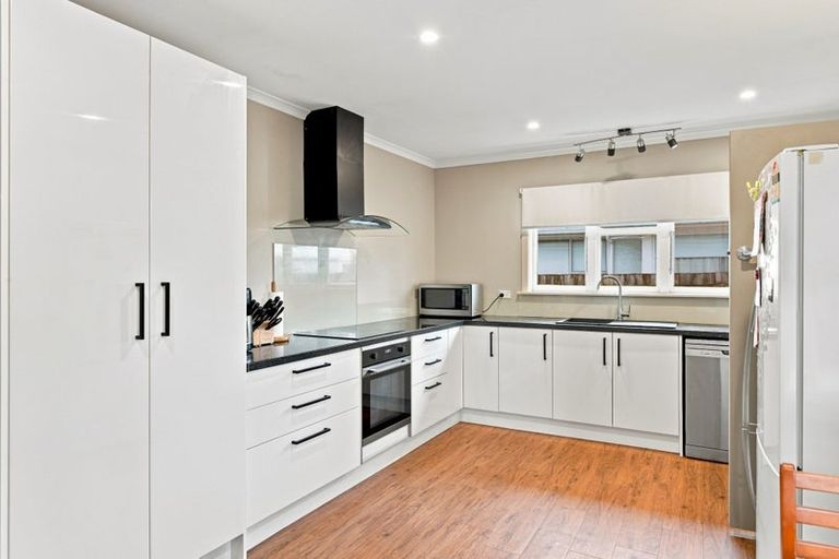 Photo of property in 9 Checketts Avenue, Halswell, Christchurch, 8025