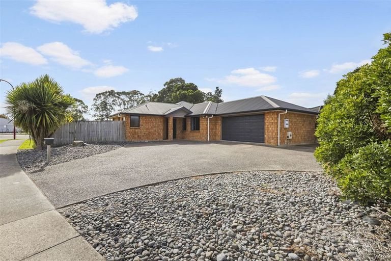 Photo of property in 64 Coleraine Drive, Rototuna, Hamilton, 3210