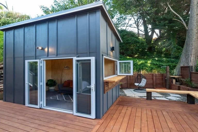 Photo of property in 23 Kainui Road, Raumati South, Paraparaumu, 5032