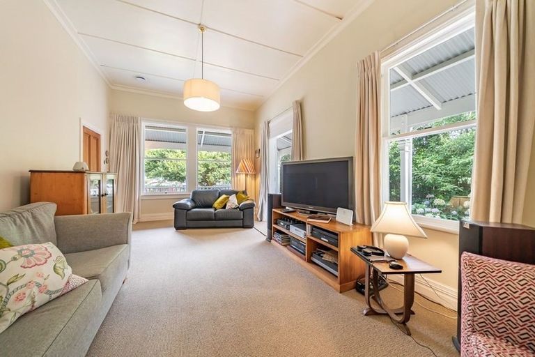 Photo of property in 36 Britannia Street, Petone, Lower Hutt, 5012