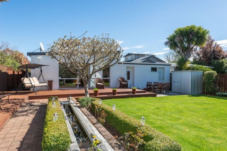 Photo of property in 90 Westholme Street, Strowan, Christchurch, 8052