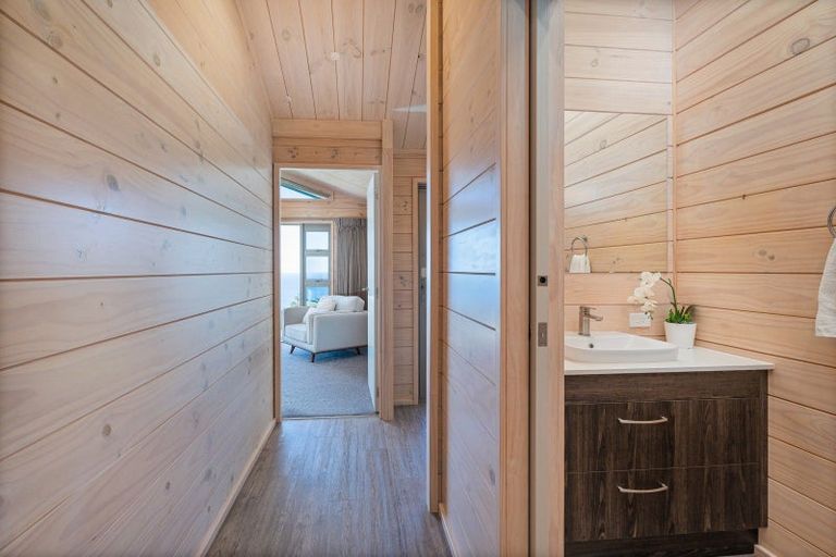 Photo of property in 97 Orchard Road, Hahei, Whitianga, 3591