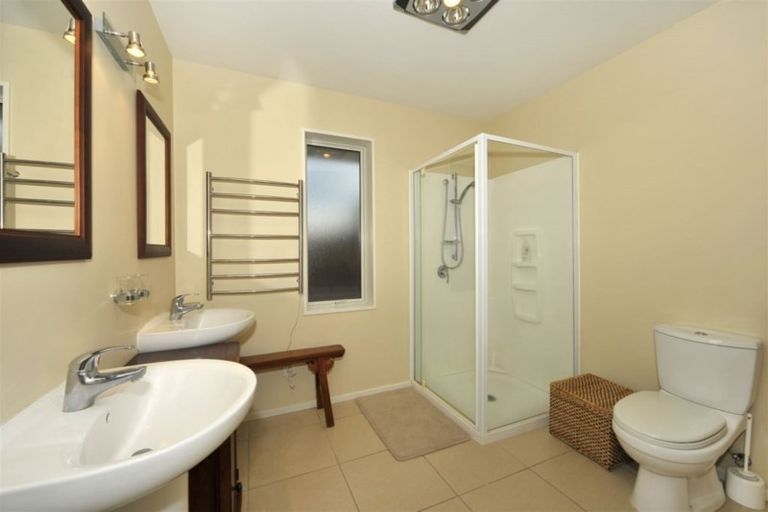 Photo of property in 18 James Hight Drive, Halswell, Christchurch, 8025