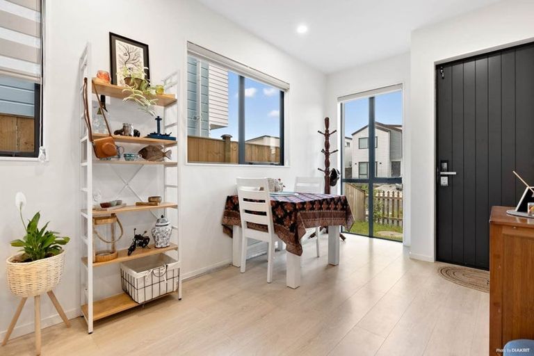 Photo of property in 30 Tumu Road, Papakura, 2110