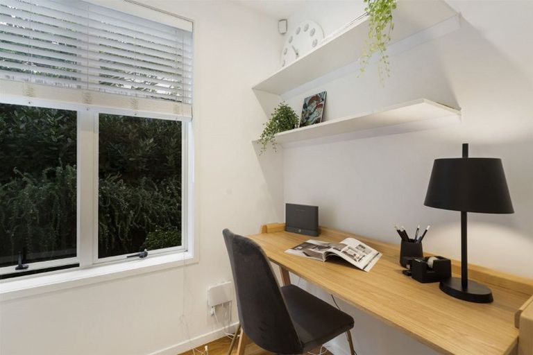 Photo of property in 1/48 Hart Road, Hauraki, Auckland, 0622