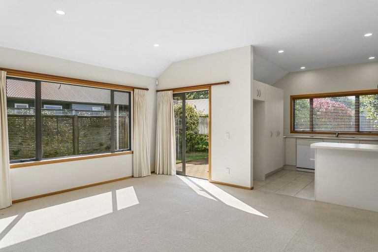 Photo of property in 15 The Circle, Nukuhau, Taupo, 3330