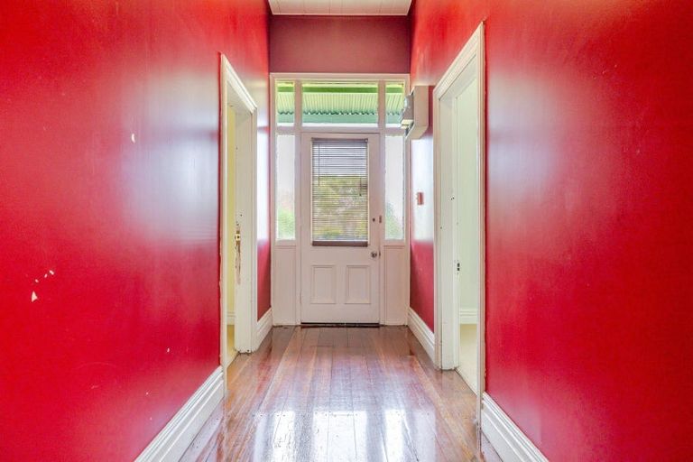 Photo of property in 5 Hereford Street, West End, Palmerston North, 4410