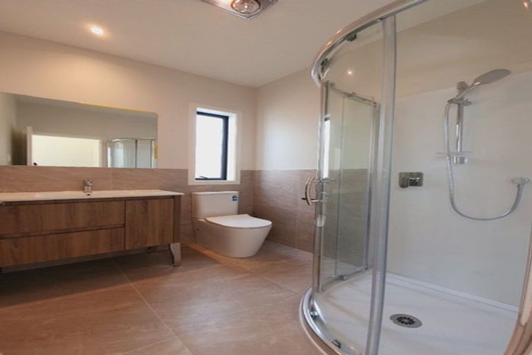 Photo of property in 12 Percheron Road, Pukekohe, 2120