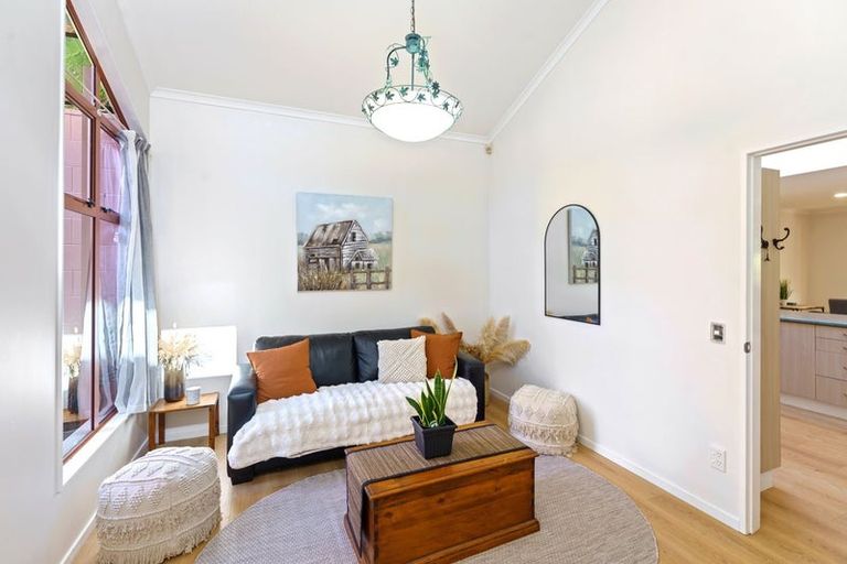 Photo of property in 15 Sydney Crescent, Raumati South, Paraparaumu, 5032