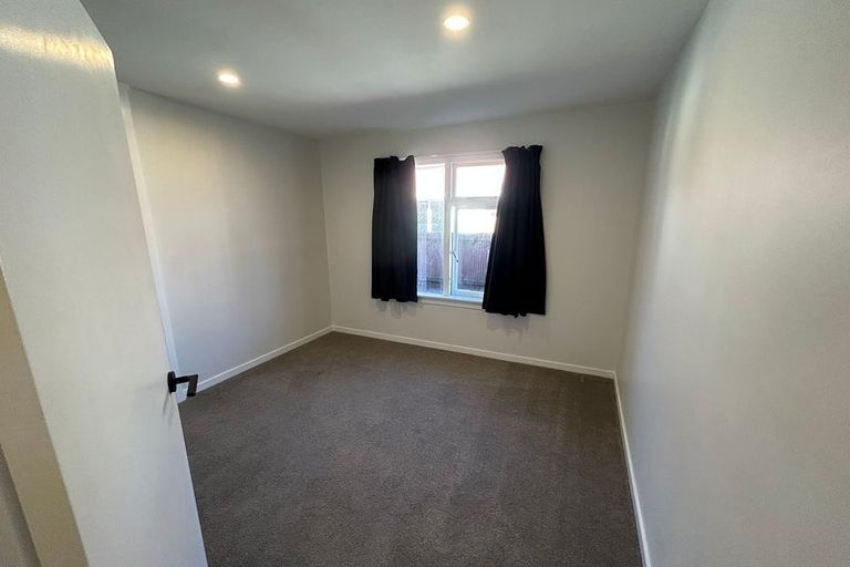 Photo of property in 2/14 Shaftesbury Street, Avonhead, Christchurch, 8042