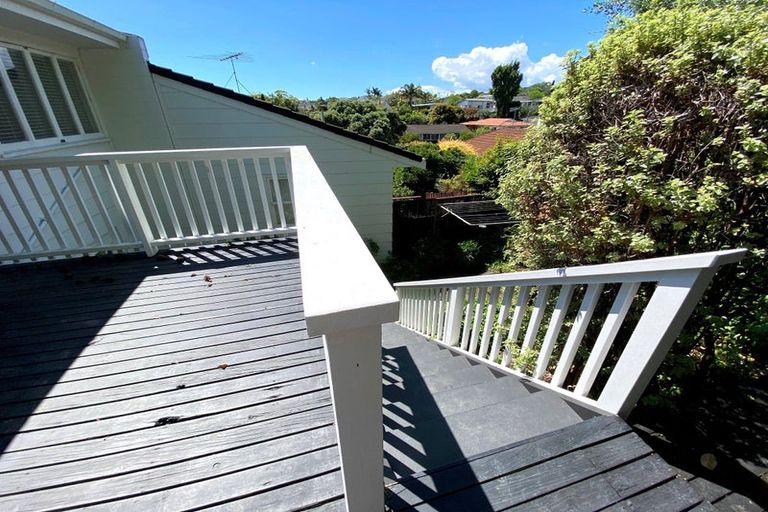 Photo of property in 4/5 Houghton Street, Meadowbank, Auckland, 1072