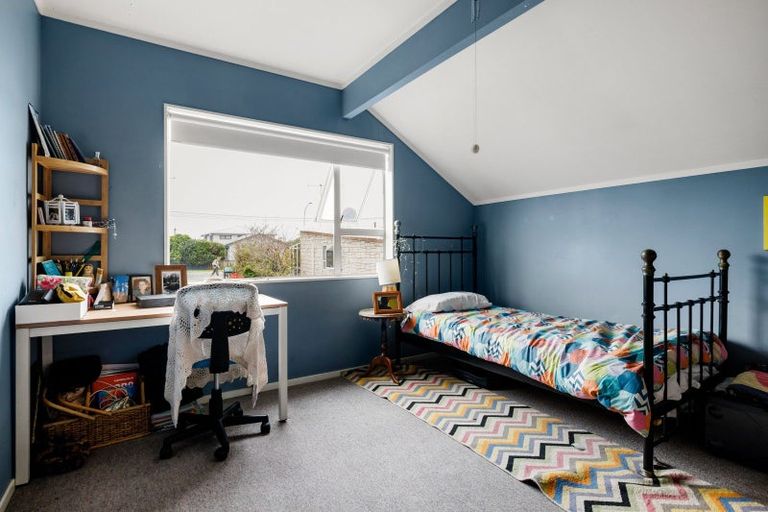 Photo of property in 58 Wainui Road, Raglan, 3225