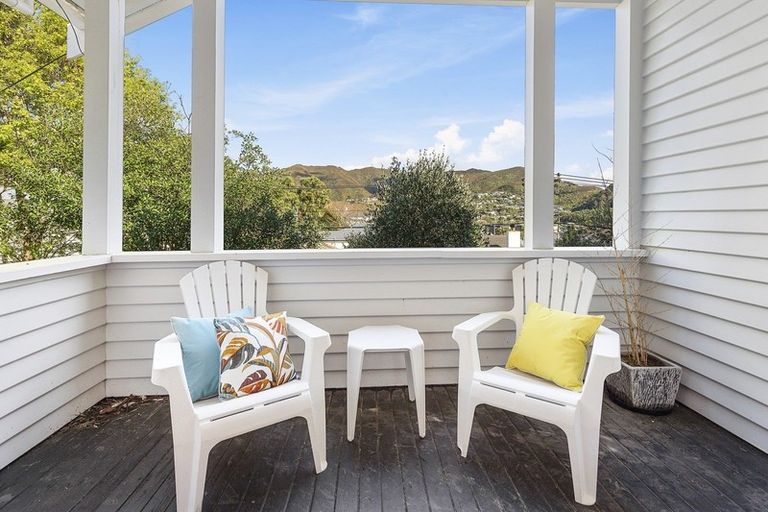 Photo of property in 1 Richmond Avenue, Karori, Wellington, 6012