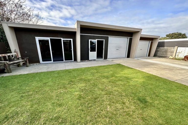 Photo of property in 59 Longfellow Road, Opunake, 4616