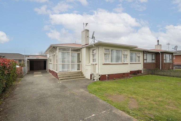 Photo of property in 605 Queen Street East, Levin, 5510