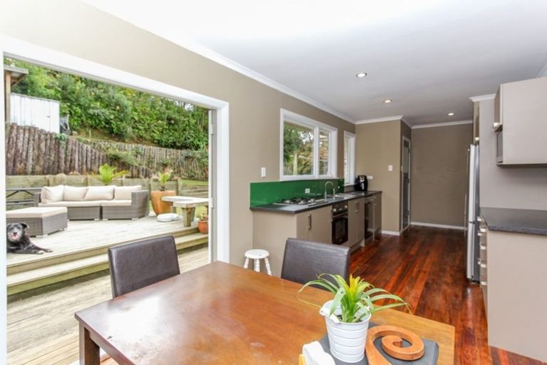 Photo of property in 32 Clawton Street, Westown, New Plymouth, 4310