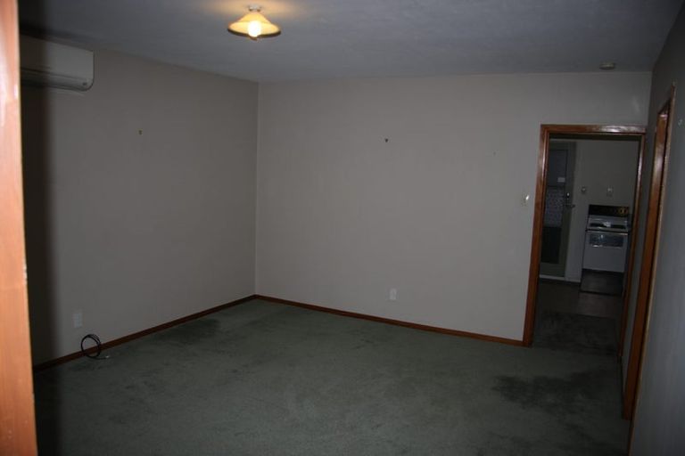 Photo of property in 3/23 Oxley Avenue, St Albans, Christchurch, 8014