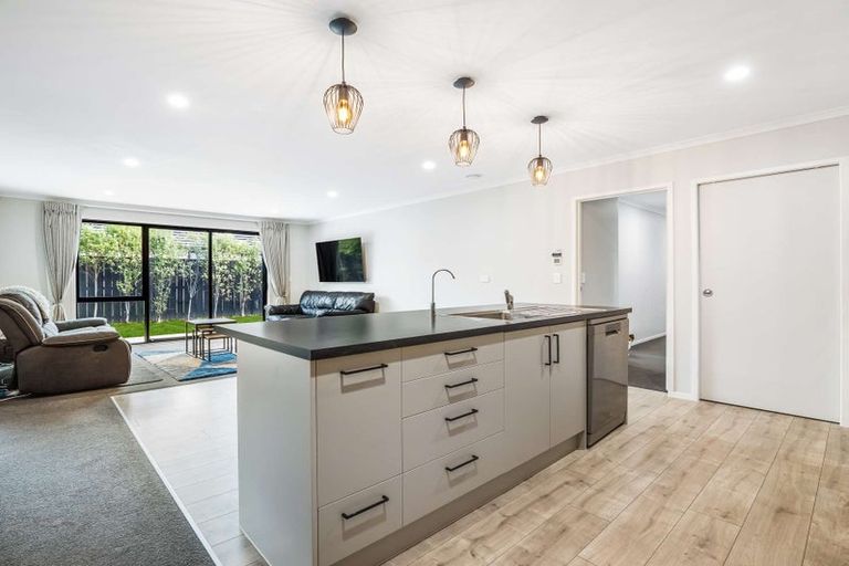 Photo of property in 13 Harry Richards Way, Pokeno, 2402