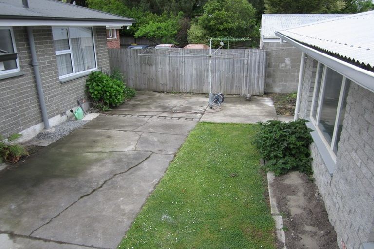 Photo of property in 6 Milnebank Street, Upper Riccarton, Christchurch, 8041