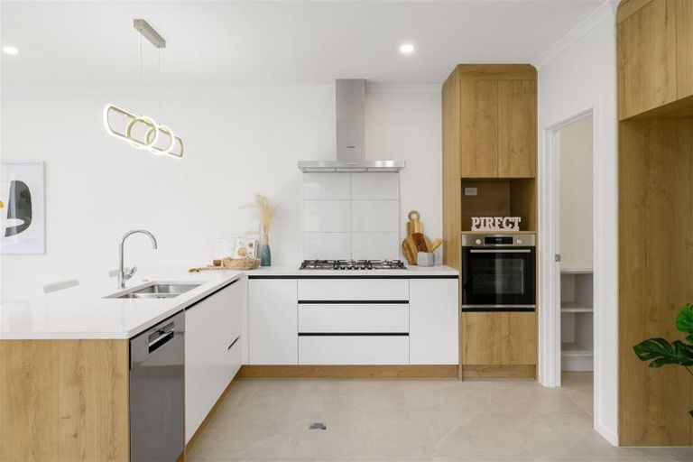 Photo of property in 1/29 Tokerau Drive, Rototuna North, Hamilton, 3210