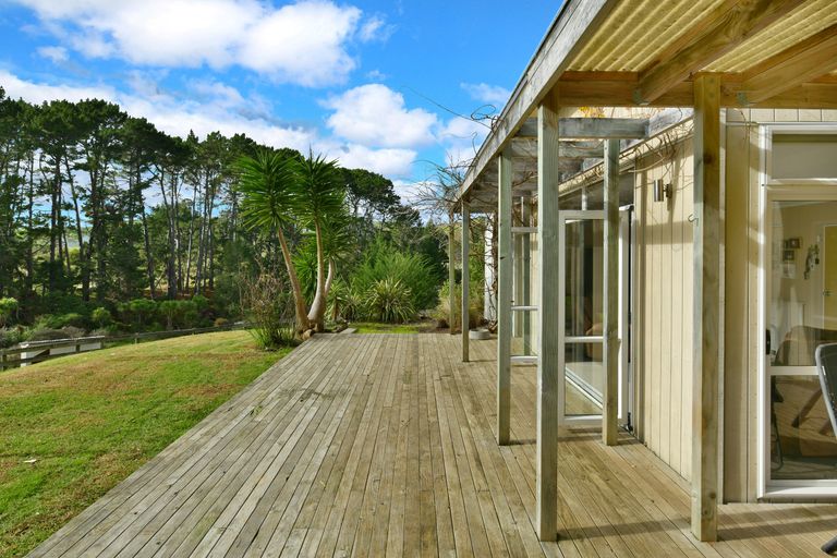 Photo of property in 75c Mick Dillon Road, Tahekeroa, Kaukapakapa, 0873