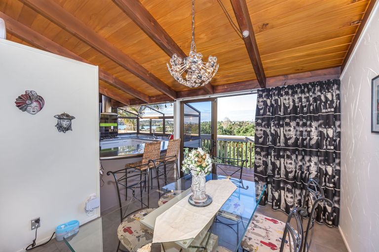 Photo of property in 47 Layton Road, Manly, Whangaparaoa, 0930