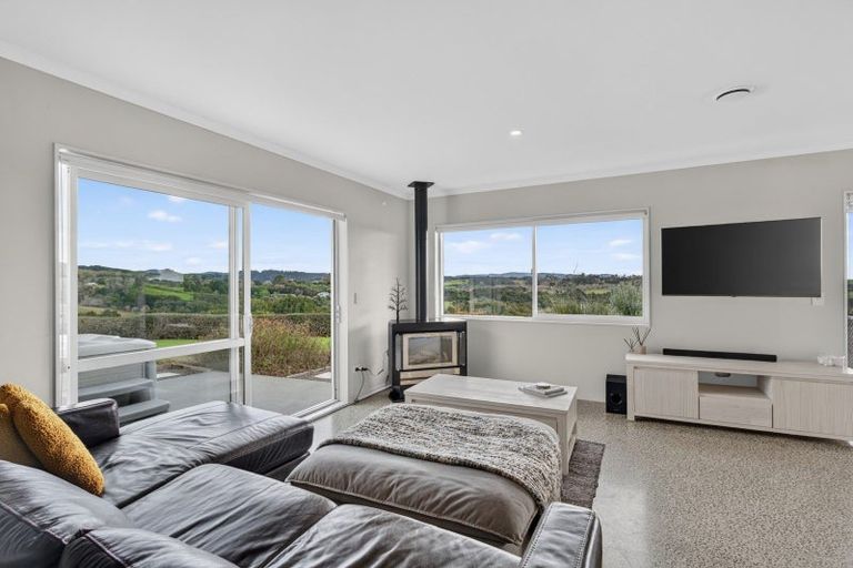 Photo of property in 52 Daniel Parade, Mangawhai, Wellsford, 0975