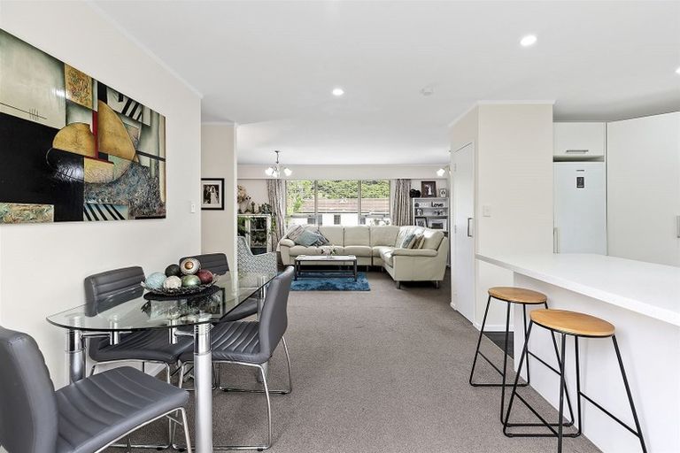 Photo of property in 41a Hicks Close, Whitby, Porirua, 5024